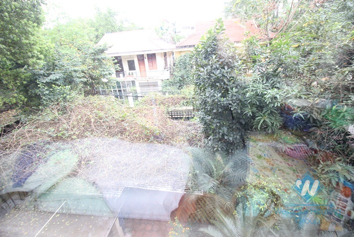 Green villa for rent in Tay Ho, Ha Noi